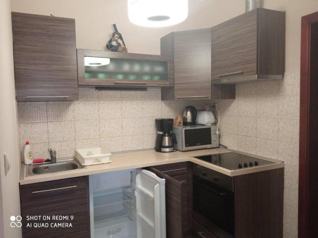Besenyei Apartman Sarvar Exterior foto